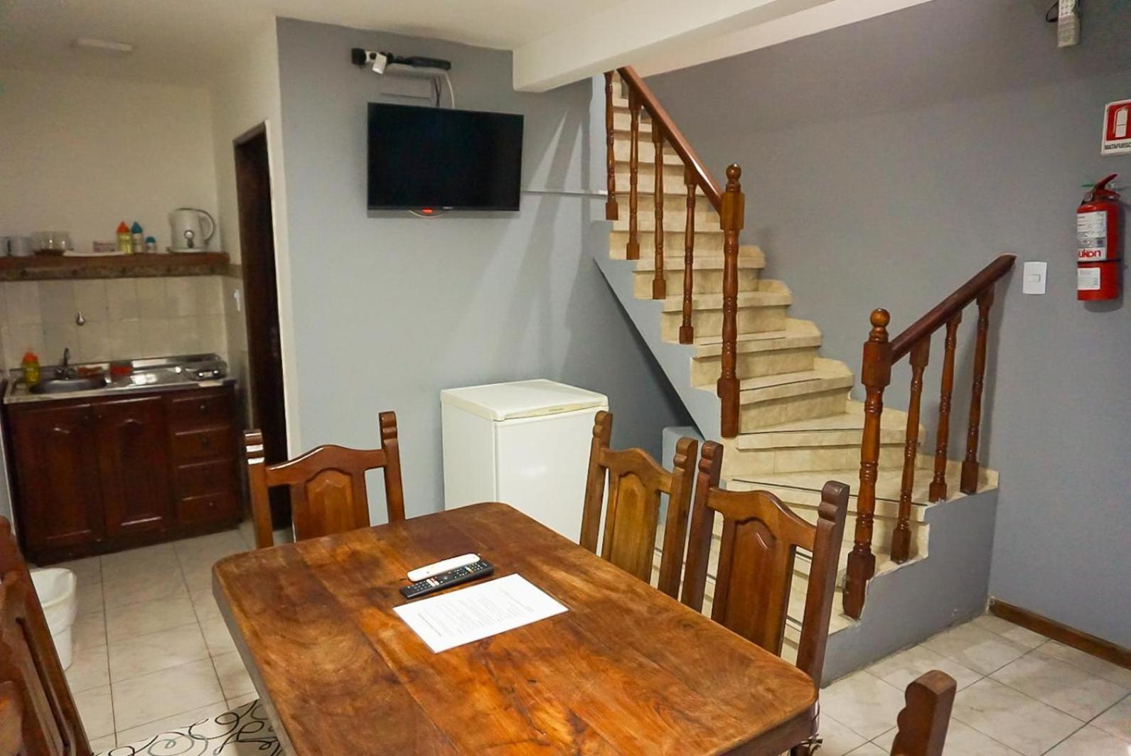 Apart Hotel Libertador El Calafate Exterior photo